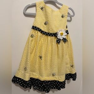 Toddler bee dress 2T  yellow gingham | Counting Daisies